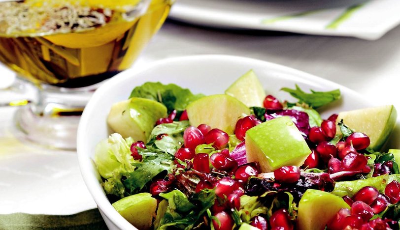 Narlı Roka Salatası