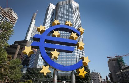 EuroBölgesiikinciçeyrekteyüzde2büyüdü