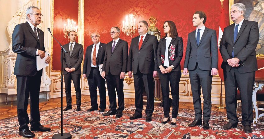 Faşist koalisyon ağır basıyor