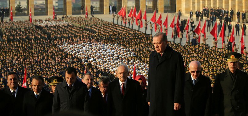 TURKEY COMES TO HALT FOR ANNUAL REMEMBRANCE OF ATATÜRK