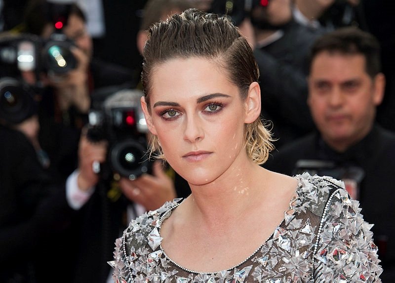 kristen stewart in yeni projesi esquire