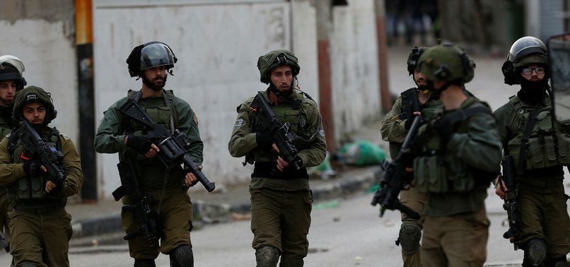 ISRAELI ARMY DETAINS 19 PALESTINIANS IN WEST BANK RAIDS