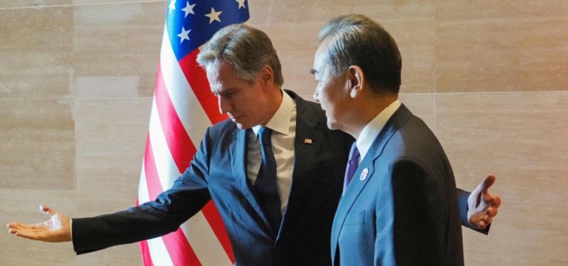 TOP CHINESE, US DIPLOMATS MEET IN LAOS