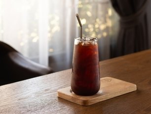 Espressolu Iced Americano