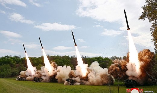 N/ Korea leader Kim Jong Un inspects test-firing of multiple launch rockets