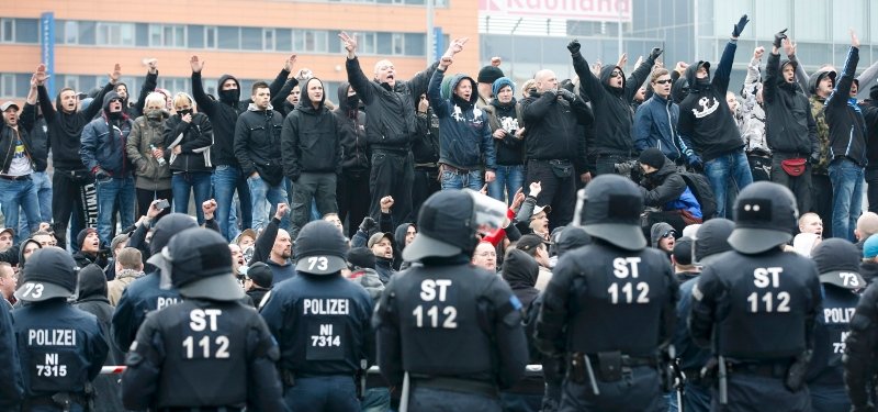 Anti-lockdown protests boost far-right extremism in Germany - BfV
