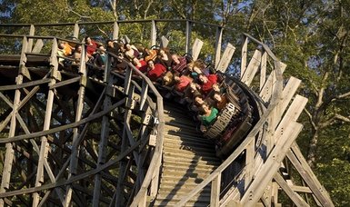 Dollywood closes free-fall ride after Florida death