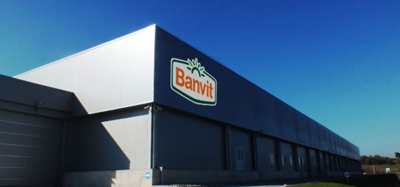 BRAZILIAN FOOD GIANT PURCHASES TURKISH POULTRY FIRM BANVIT