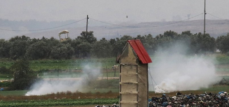 ISRAELI BULLDOZERS COME UNDER FIRE AFTER ENTERING GAZA