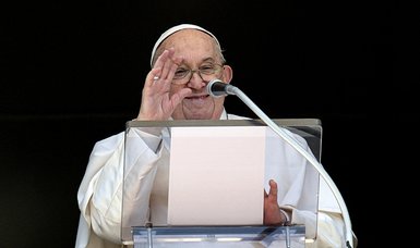 Pope condemns abortion and surrogacy as against human dignity