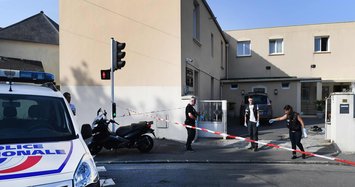 Gunman wounds 2 people outside mosque in France