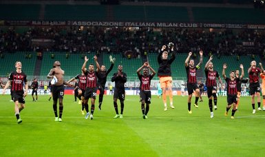 Milan beat Dinamo Zagreb to top Champions League Group E