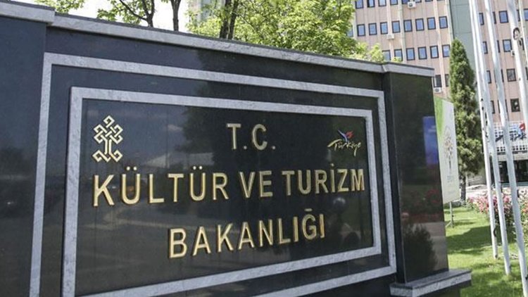 Özel tiyatrolara 6 milyon liralık maddi destek sağlanacak