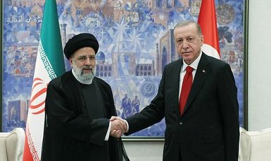Erdoğan, Raisi meet in Uzbekistan to discuss regional issues
