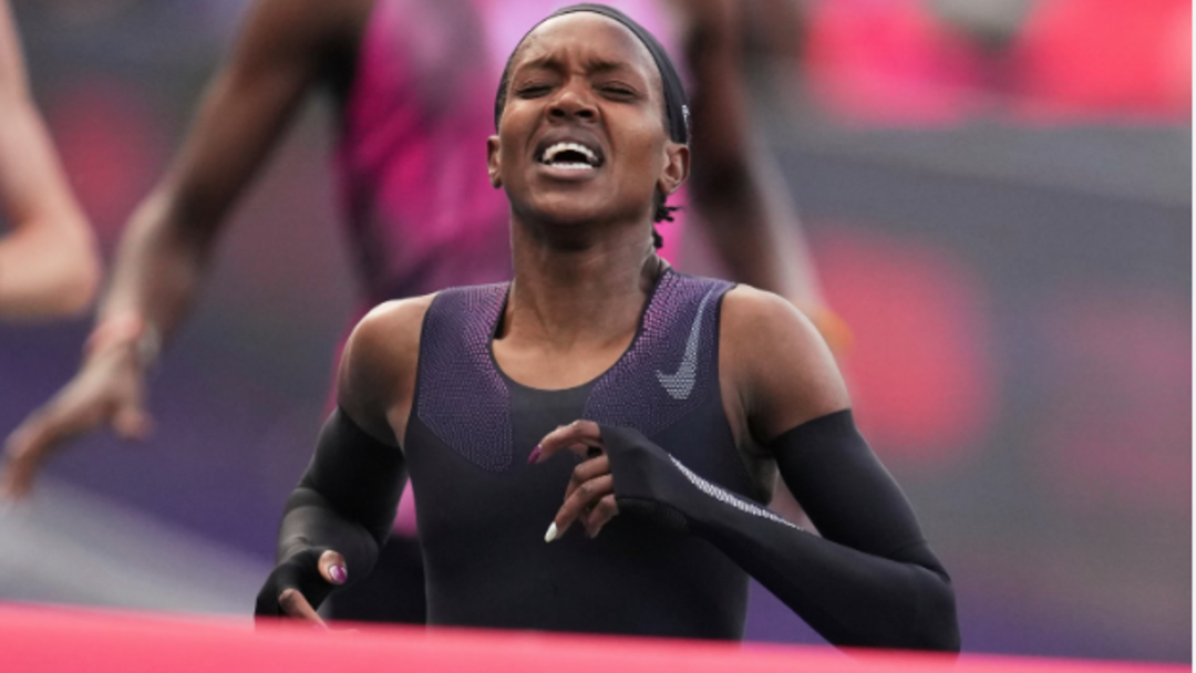 FAITH KIPYEGON TARİHİ REKORU KIRAMADI
