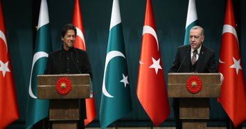 Turkish, Pakistani leaders discuss Syria issue over phone