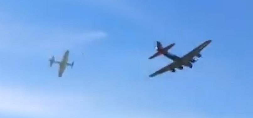 BOMBER, PLANE COLLIDE AT DALLAS AIR SHOW, VIDEO SHOWS