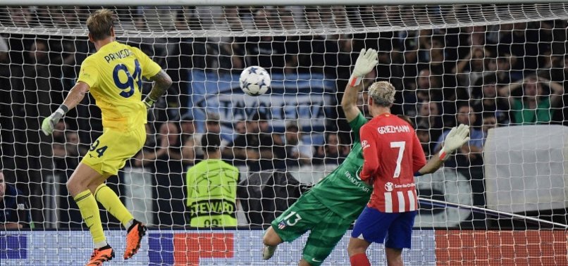 KEEPER PROVEDEL SCORES LATE EQUALISER FOR LAZIO AGAINST ATLETICO MADRID