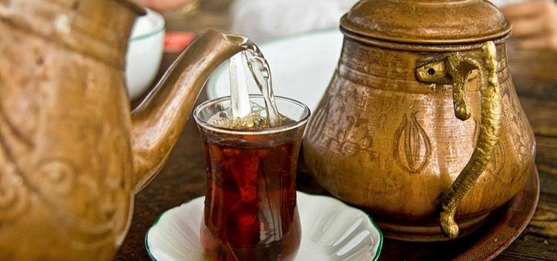 SCIENTISTS REVEAL IMPACT OF HOT TEA ON ESOPHAGEAL CANCER