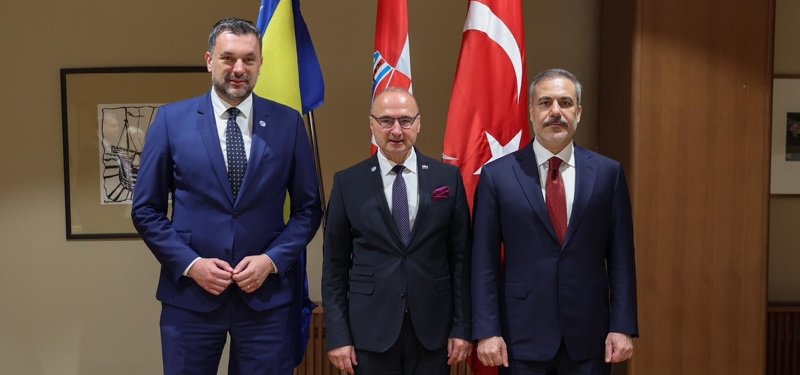 Türkiye's foreign minister meets with Albanian, Bosnian, Croatian counterparts