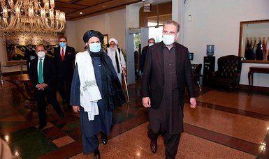 Taliban meet top Pakistani diplomat on peace process