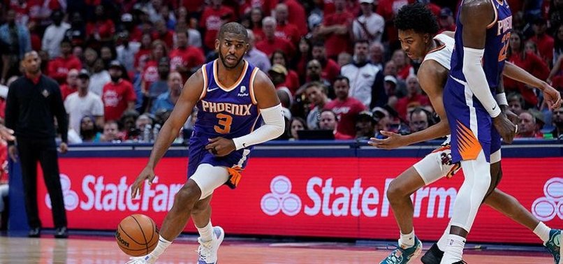CHRIS PAUL HAS PERFECT SHOOTING NIGHT AS SUNS CLOSE OUT PELICANS