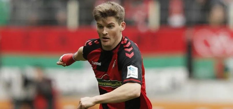 FREIBURG DEFENDER KUBLER BREAKS ANKLE