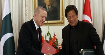 Pakistan backs Turkey's anti-terror fight in Syria