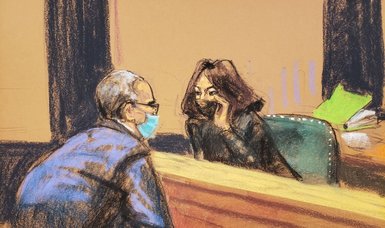 Second accuser takes stand in Maxwell sex trafficking trial