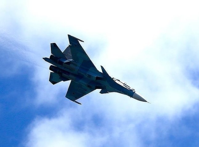 Military aircraft crashes in western Russia