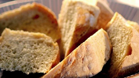 Lombardy Usulü Mısır Ekmeği