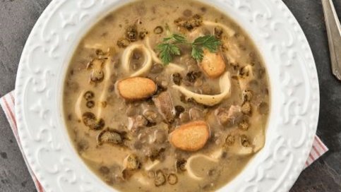 Terbiyeli Tutmaç Çorbası Tarifi