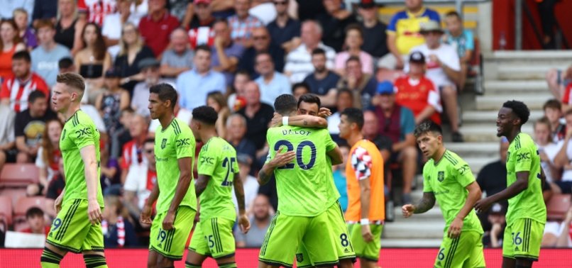 FERNANDES GIVES MAN UNITED BACK-TO-BACK WINS, 1-0 AT SOUTHAMPTON
