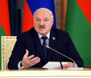 Belarus leader warns of nuclear apocalypse if Russia pushed too far