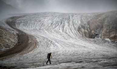 Swiss glaciers see unprecedented melt this year