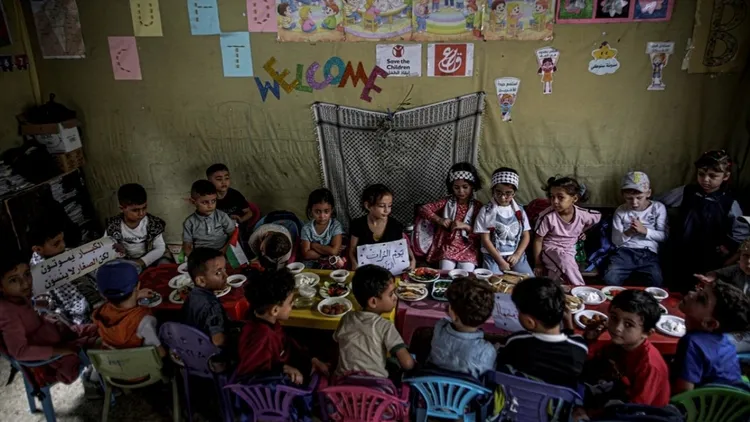 Children keep their traditions alive in Gaza on Palestinian Heritage Day
