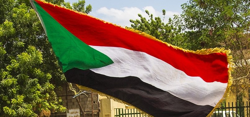 SUDAN ORDERS THREE CHAD DIPLOMATS TO LEAVE IN RECIPROCAL ACTION -REPORT