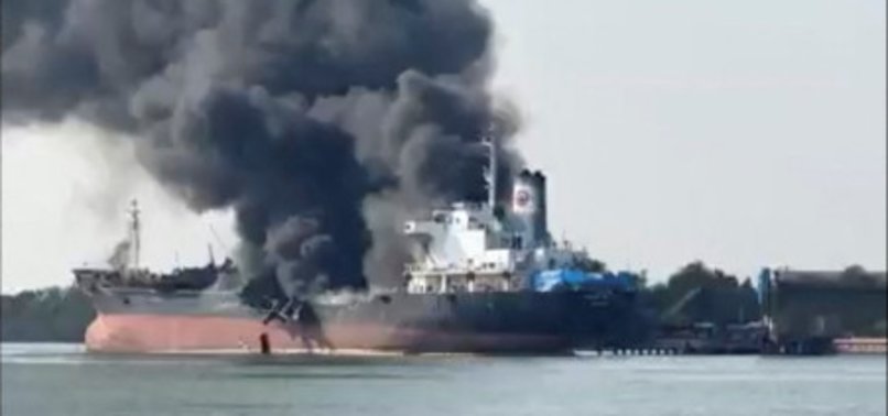 8 PEOPLE MISSING AS OIL TANKER EXPLODES IN THAILAND