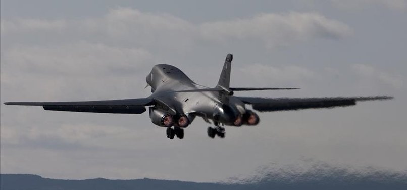 B-1B BOMBER CRASHES IN U.S. STATE OF SOUTH DAKOTA, 4 CREW MEMBERS EJECT SAFELY