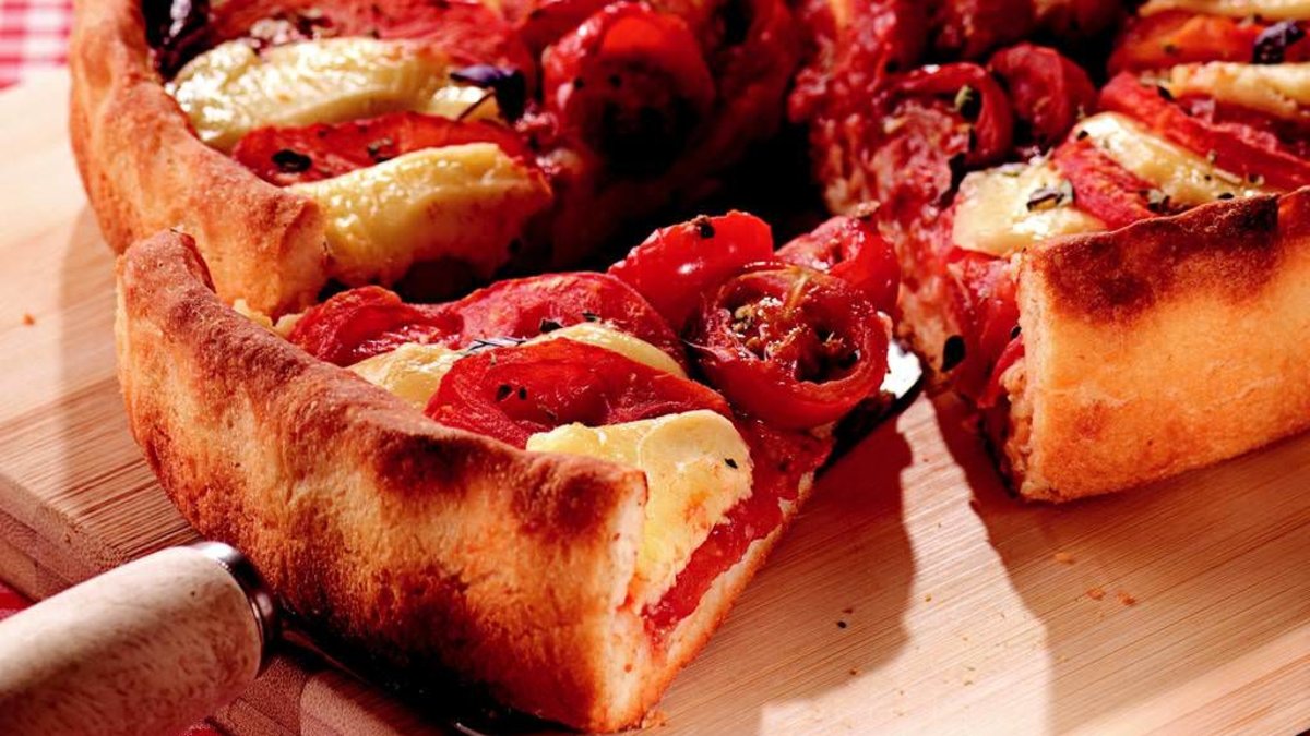 Domatesli Pizza