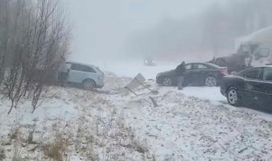Pennsylvania interstate remains closed after deadly pileup