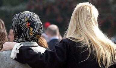 Berlin's justice senator wants to abolish blanket headscarf ban