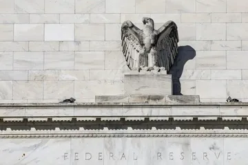 Fed’e ilişkin faiz artırım beklentileri ve jeopolitik gerilimler piyasaları baskılıyor