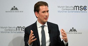Austria's Kurz backs Merkel rejection of far right