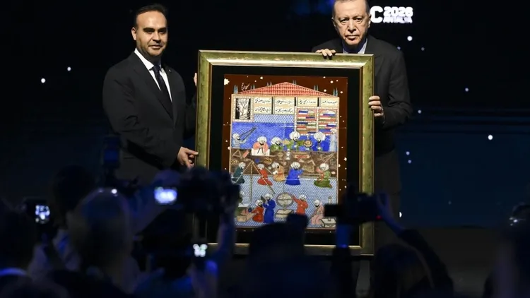 Erdogan attends International Astronautical Congress in Antalya