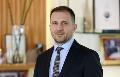 ahrefindexakbankclasstkktLnktargetblankAkbankaınteknolojidönüşümüneGökhanGökçayliderlikedecek