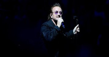 U2 concert ends early after Bono loses voice in Berlin