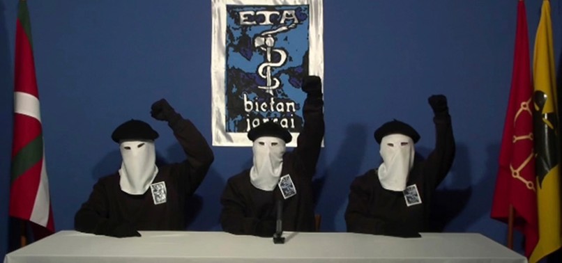 BASQUE SEPARATIST GROUP ETA ANNOUNCES COMPLETE DISSOLUTION