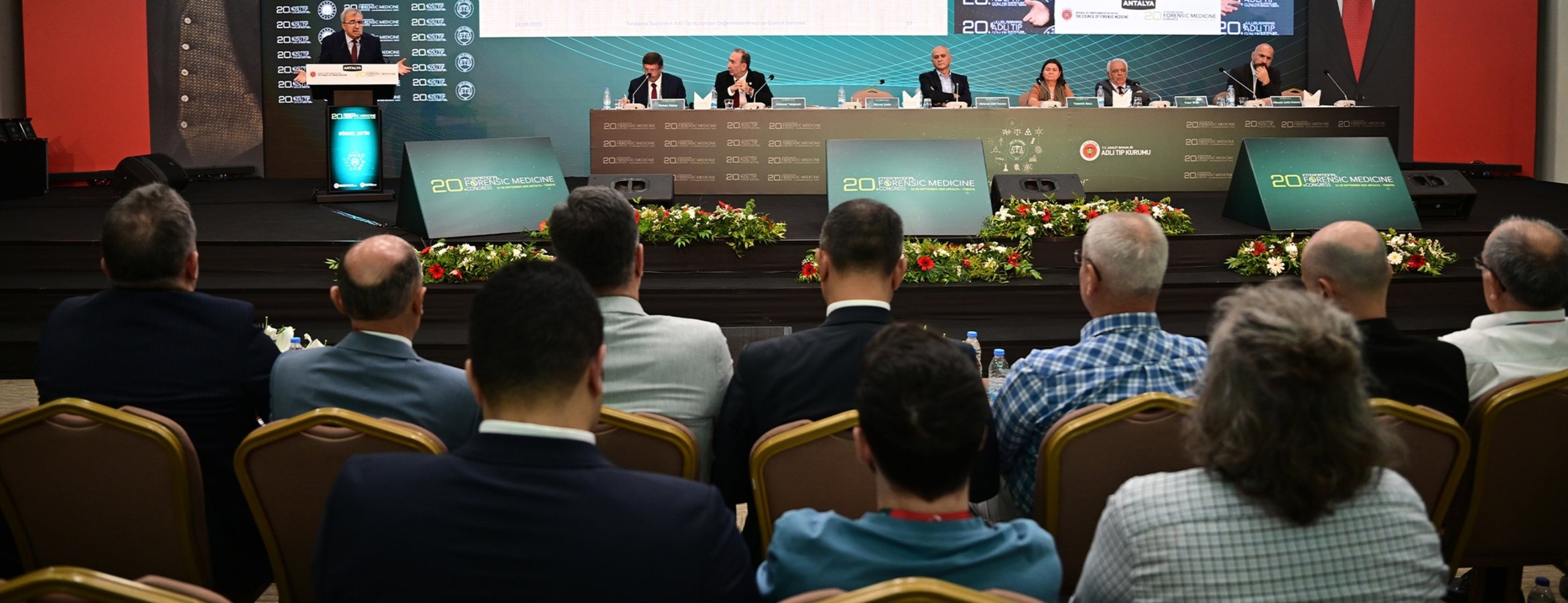 Uluslararası 20. Adli Tıp Günleri dört kıtadan adli bilim uzmanlarını ağırlıyor
