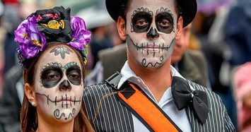 Mexican towns teem with life for Day of the Dead